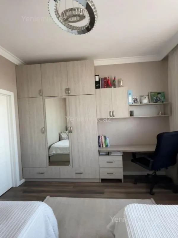Satılır 2 otaqlı yeni tikili 70 m²