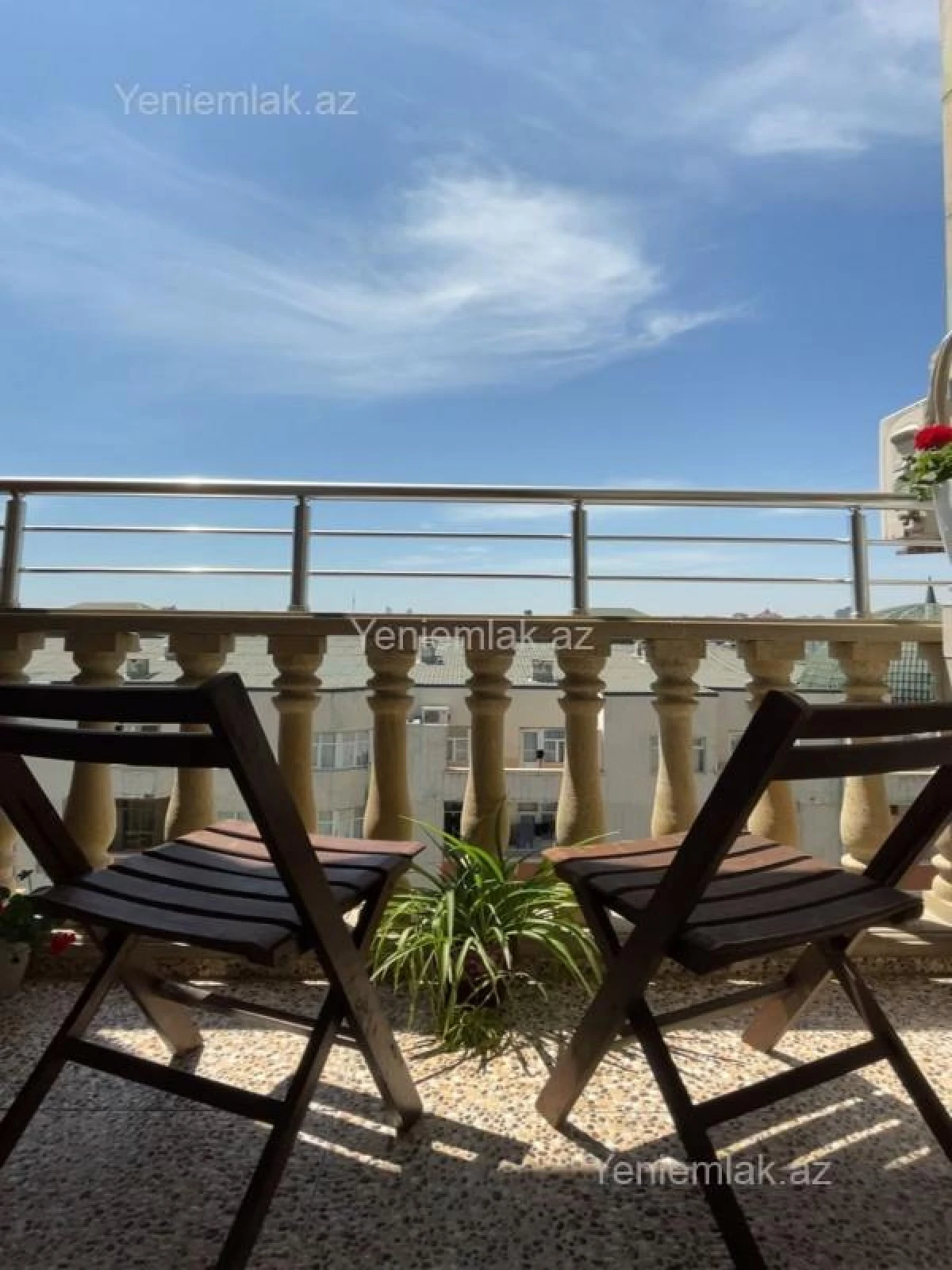 Satılır 2 otaqlı yeni tikili 70 m²