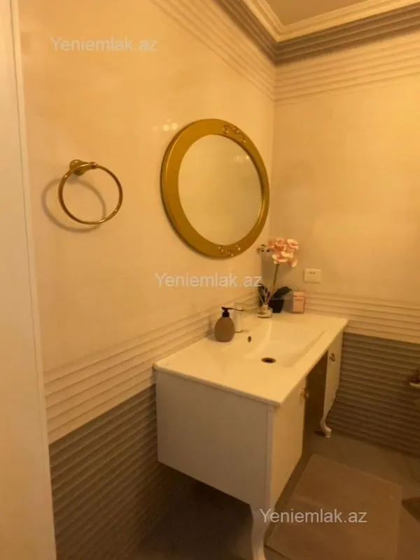 Satılır 2 otaqlı yeni tikili 70 m²