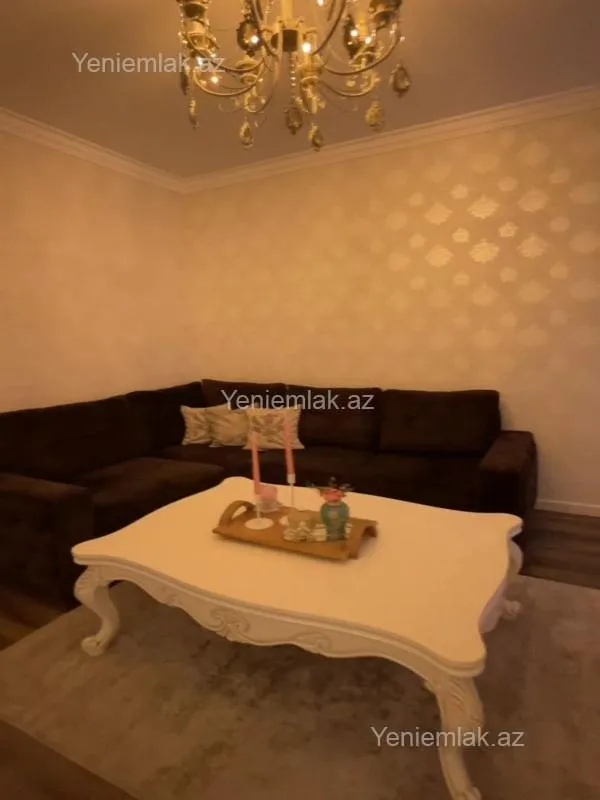 Satılır 2 otaqlı yeni tikili 70 m²