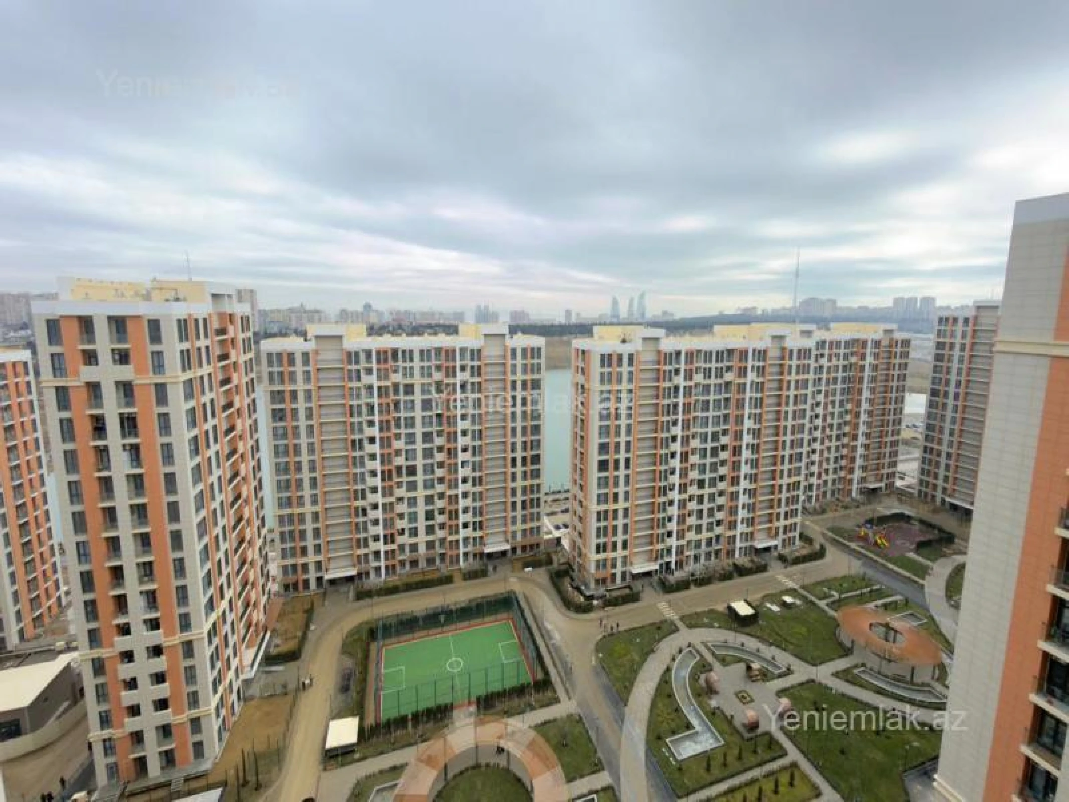 Satılır 3 otaqlı yeni tikili 96 m²