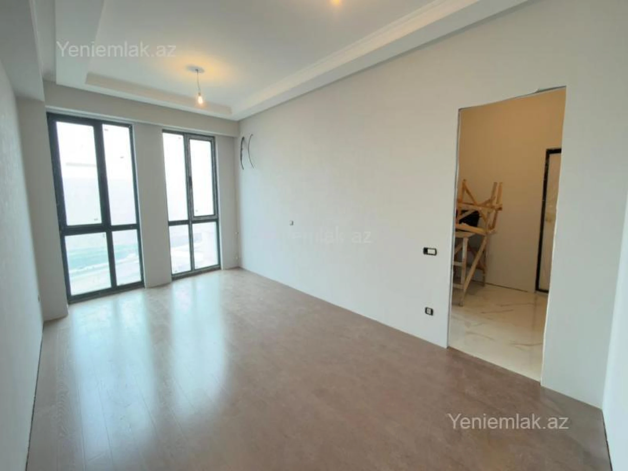 Satılır 3 otaqlı yeni tikili 96 m²