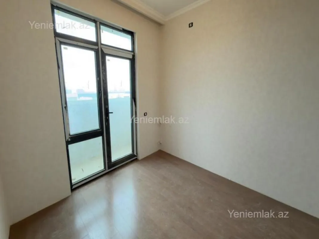 Satılır 3 otaqlı yeni tikili 96 m²