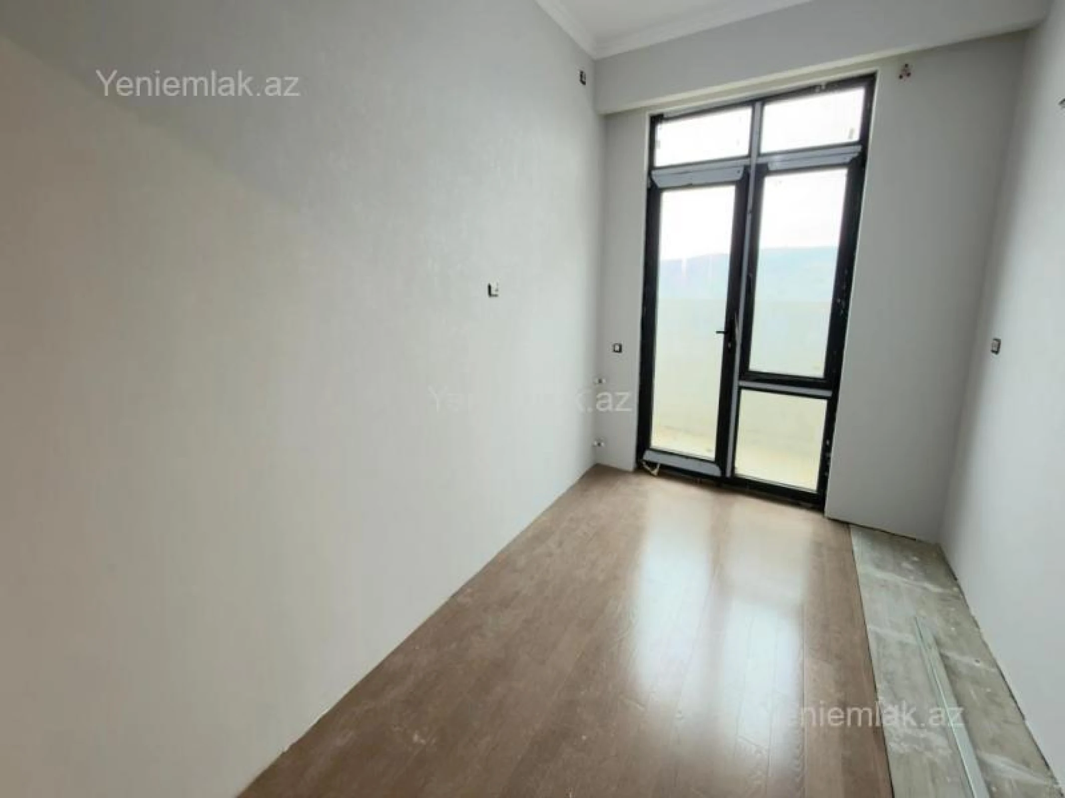 Satılır 3 otaqlı yeni tikili 96 m²