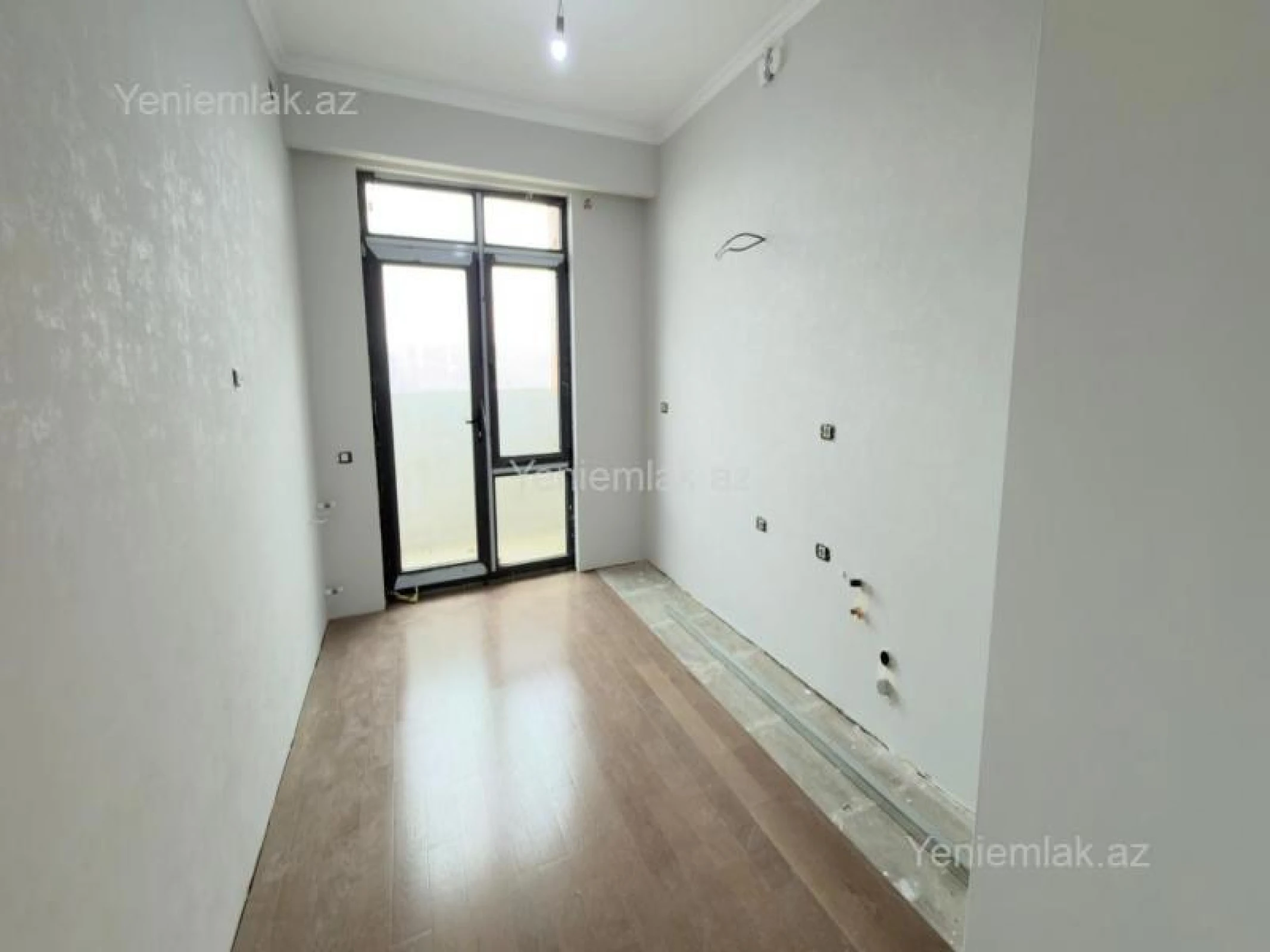 Satılır 3 otaqlı yeni tikili 96 m²