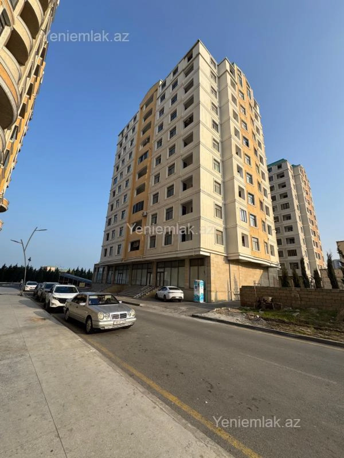 Satılır 2 otaqlı yeni tikili 55 m²