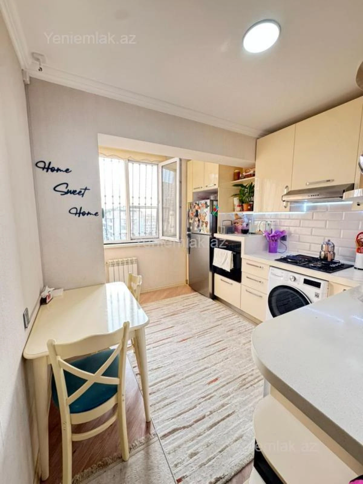 Satılır 3 otaqlı köhnə tikili 85 m²