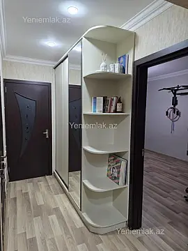 Satılır 3 otaqlı köhnə tikili 80 m²