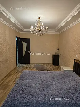 Satılır 3 otaqlı köhnə tikili 80 m²