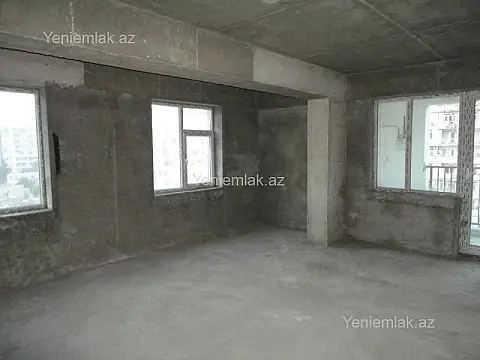 Satılır 3 otaqlı yeni tikili 110 m²