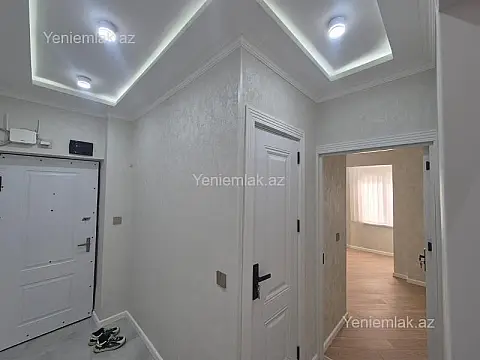 Satılır 2 otaqlı köhnə tikili 45 m²