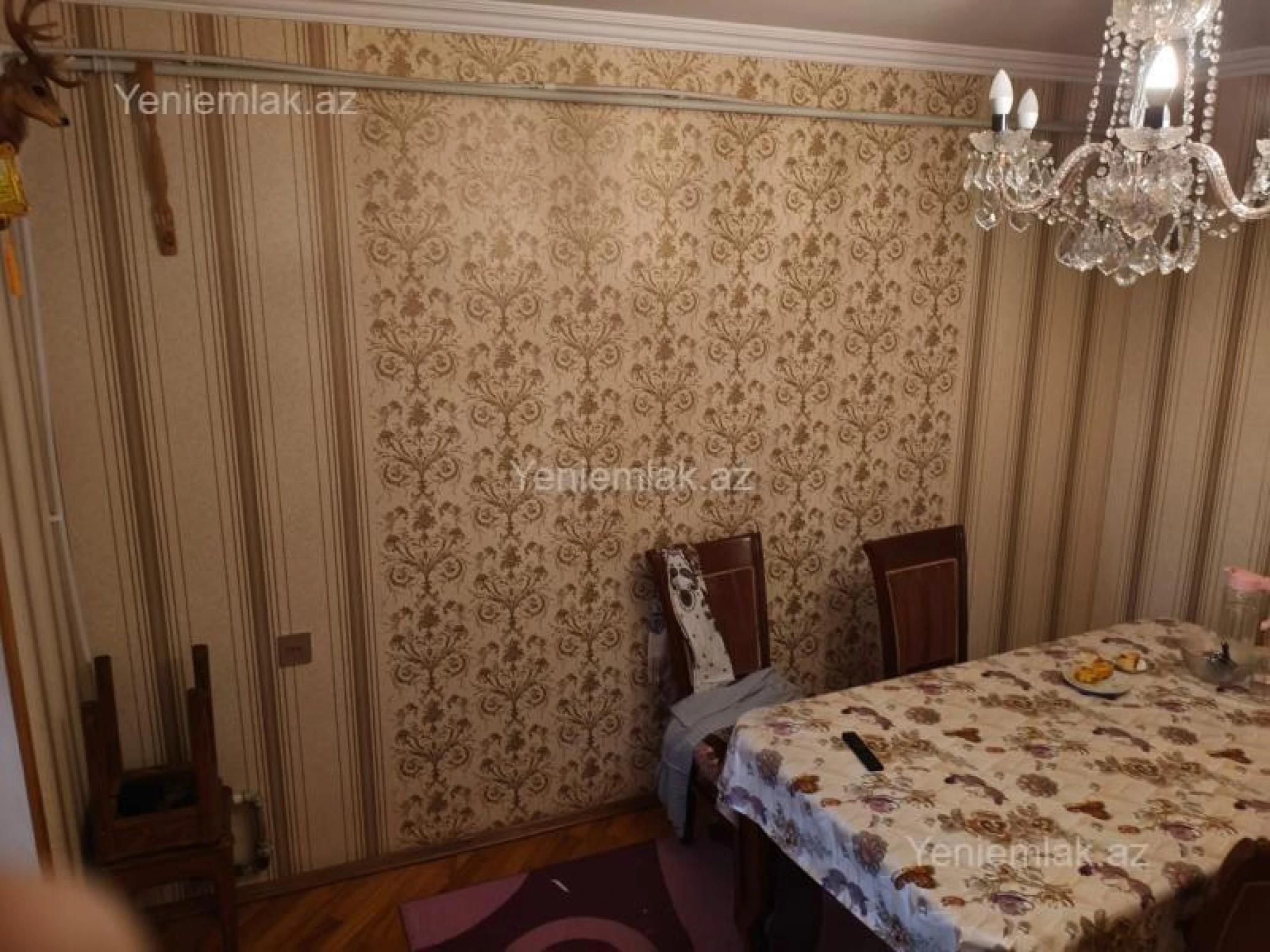 Satılır 3 otaqlı köhnə tikili 85 m²