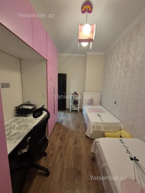 Satılır 3 otaqlı yeni tikili 86 m²