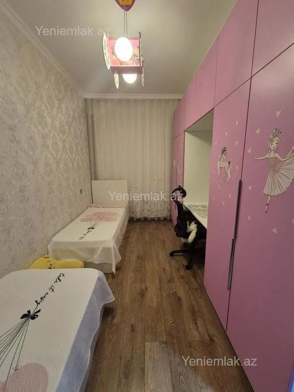 Satılır 3 otaqlı yeni tikili 86 m²