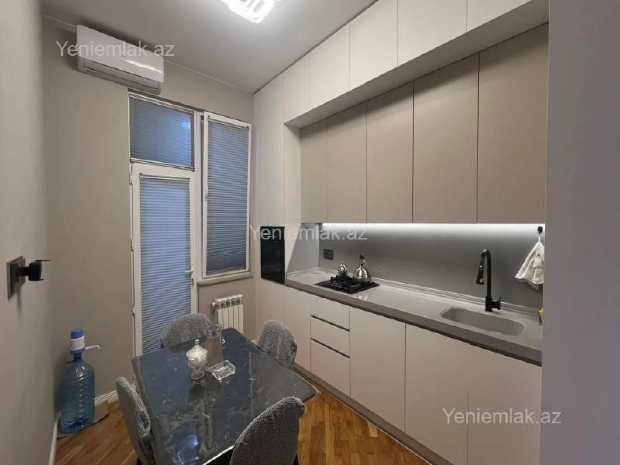 Satılır 4 otaqlı yeni tikili 125 m²