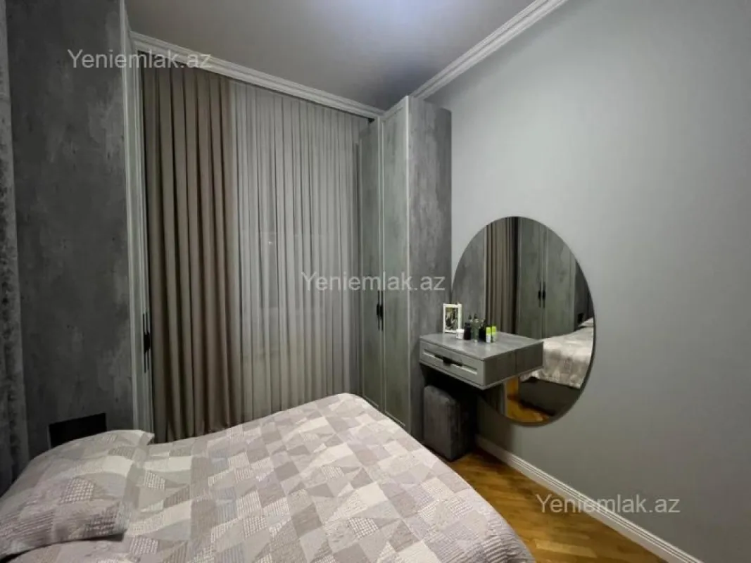 Satılır 4 otaqlı yeni tikili 125 m²