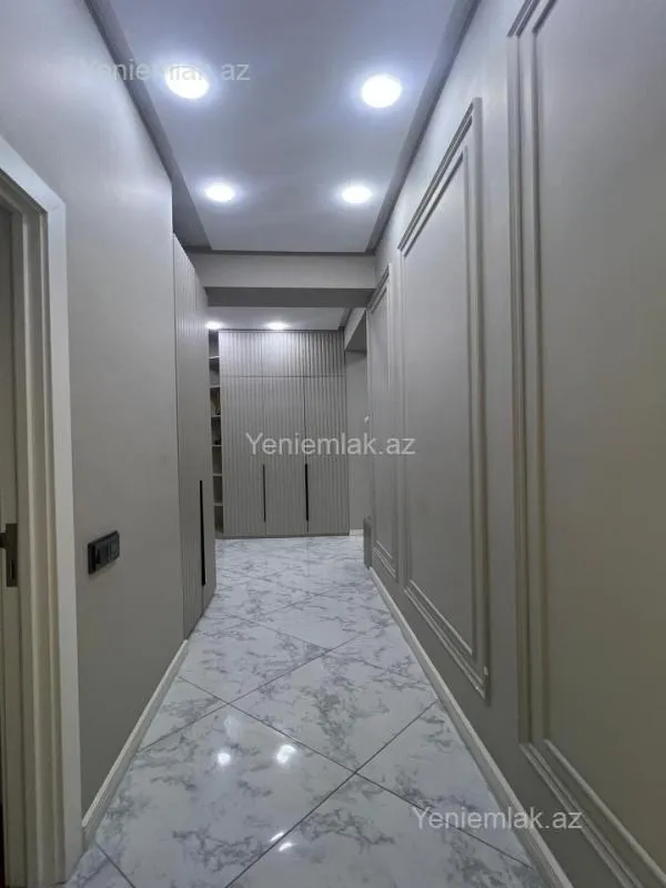 Satılır 4 otaqlı yeni tikili 125 m²