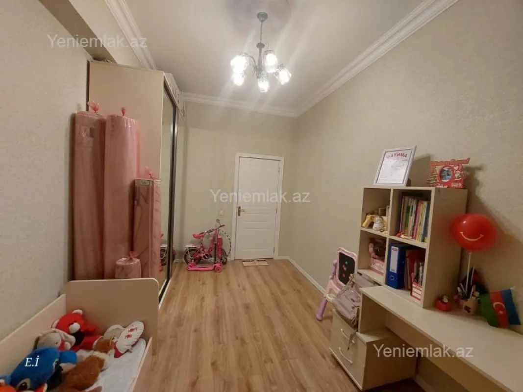 Satılır 3 otaqlı yeni tikili 109 m²