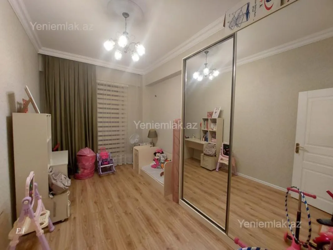 Satılır 3 otaqlı yeni tikili 109 m²
