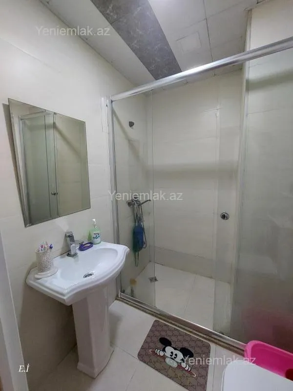 Satılır 3 otaqlı yeni tikili 109 m²