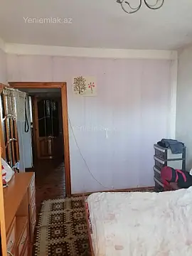Satılır 3 otaqlı köhnə tikili 80 m²