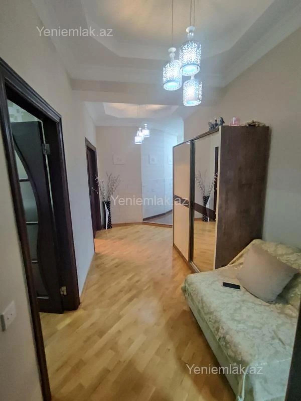 Satılır 3 otaqlı yeni tikili 98 m²