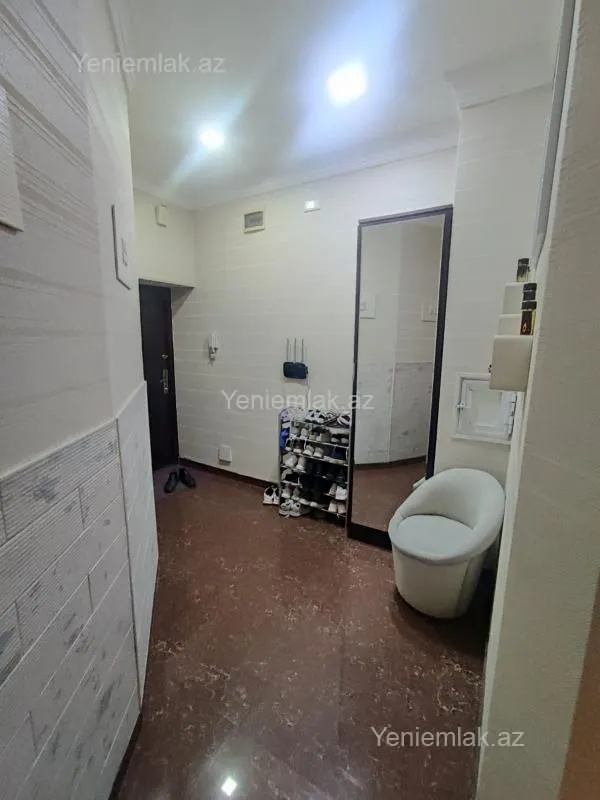 Satılır 3 otaqlı yeni tikili 98 m²