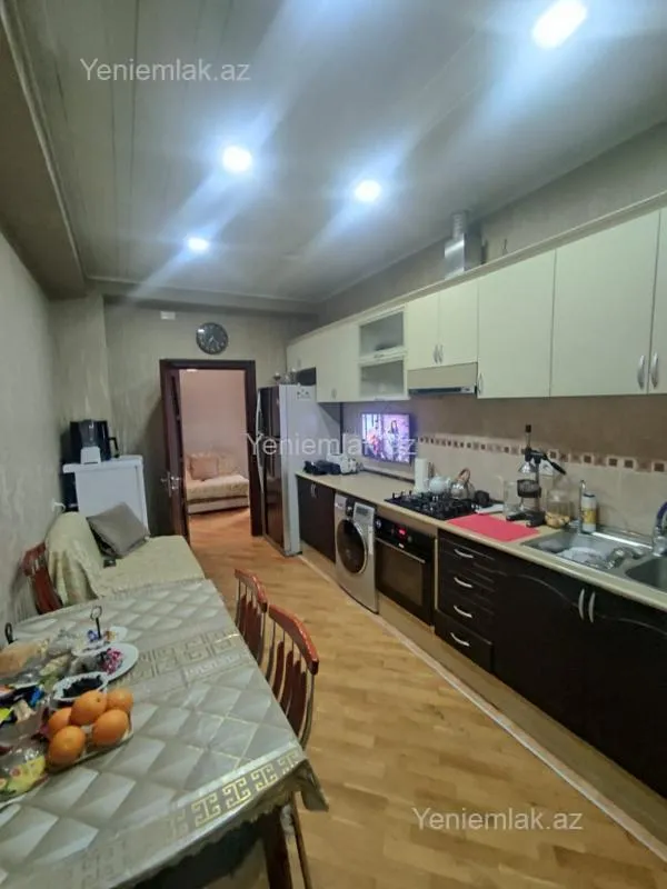 Satılır 3 otaqlı yeni tikili 98 m²