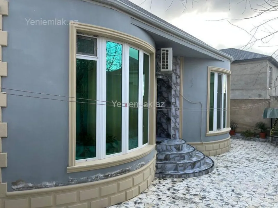 Satılır 4 otaqlı həyət evi 110 m²