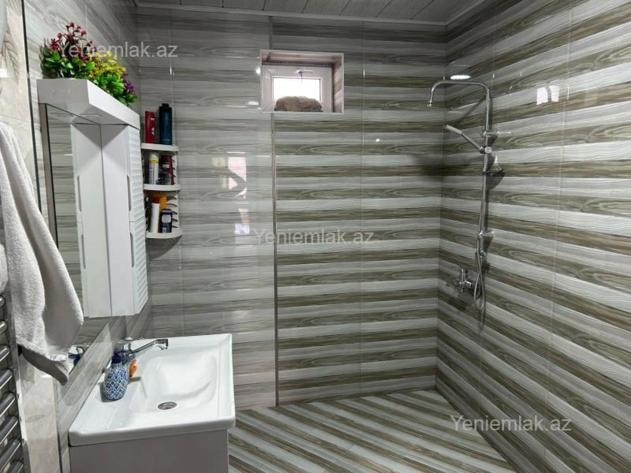 Satılır 4 otaqlı həyət evi 110 m²