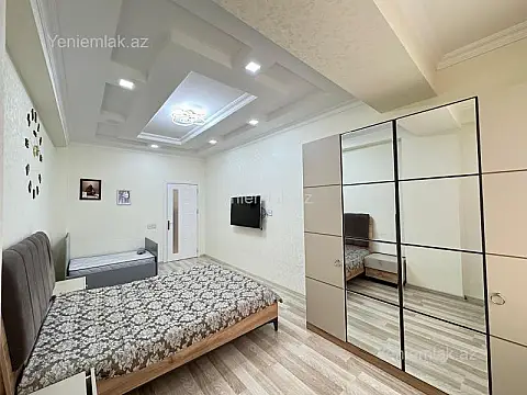 Satılır 3 otaqlı yeni tikili 100.7 m²