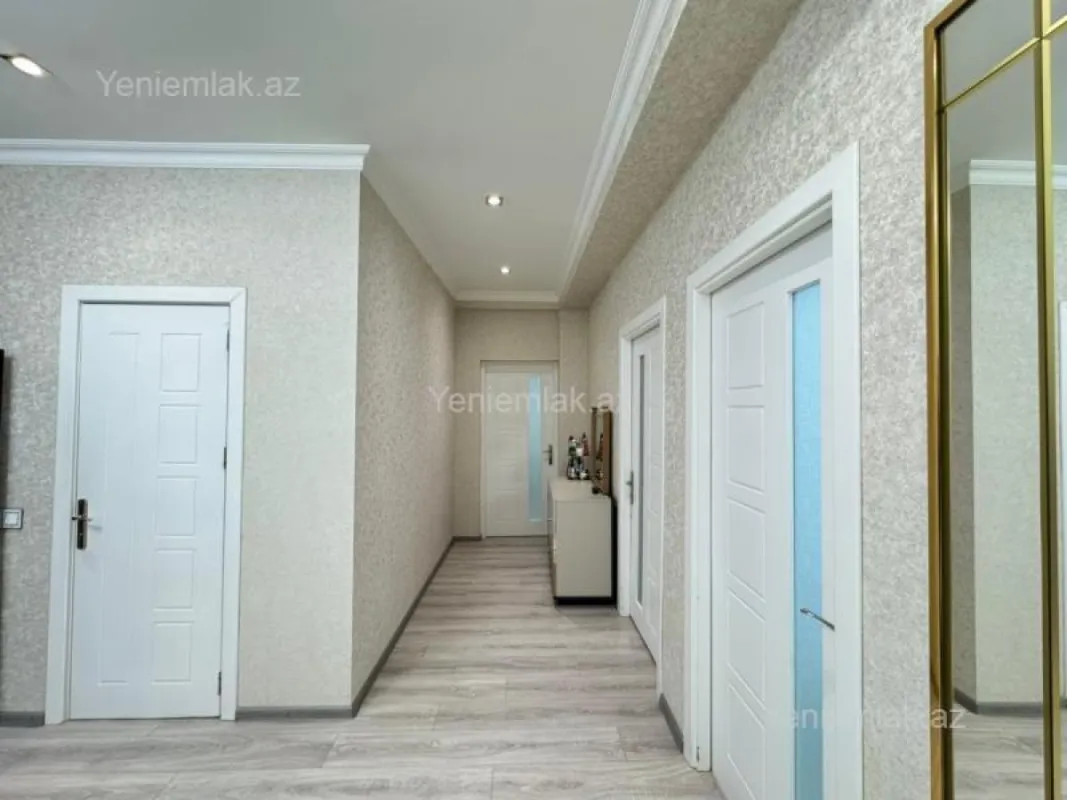 Satılır 3 otaqlı yeni tikili 100.7 m²