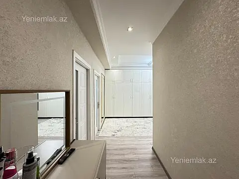 Satılır 3 otaqlı yeni tikili 100.7 m²