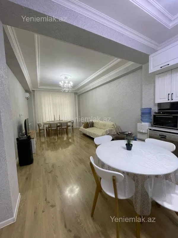 Satılır 3 otaqlı yeni tikili 110 m²