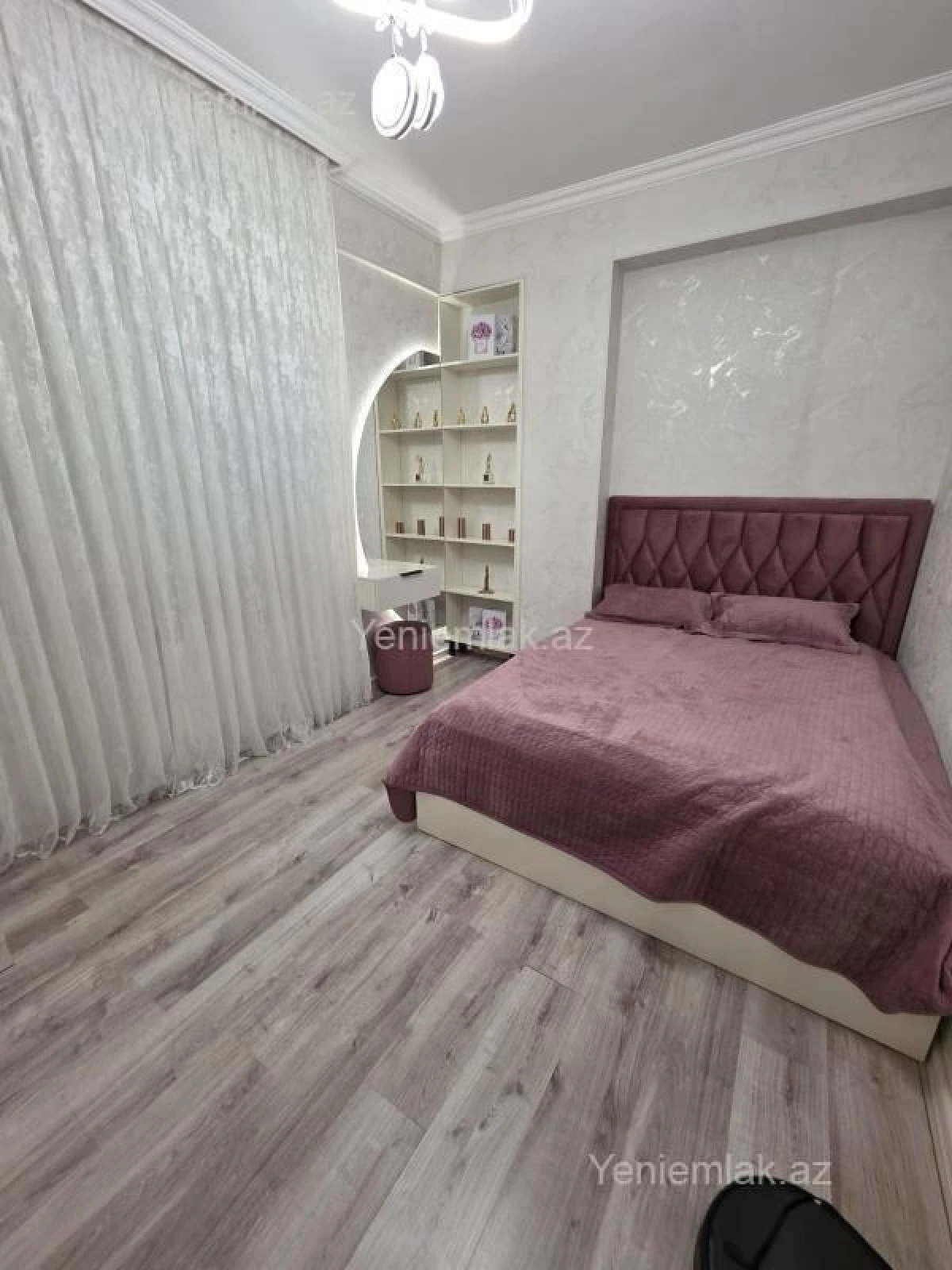 Satılır 3 otaqlı yeni tikili 73 m²