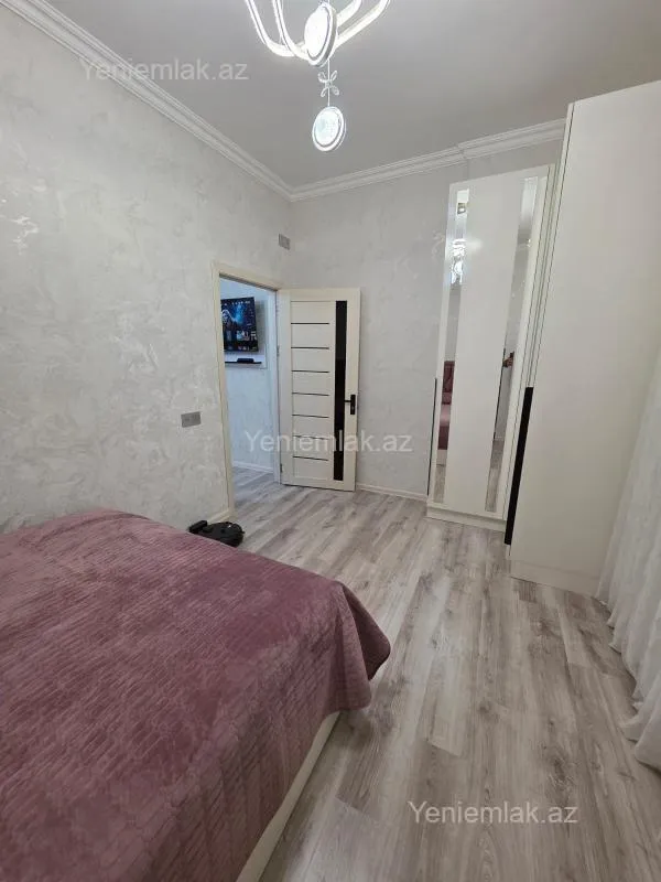 Satılır 3 otaqlı yeni tikili 73 m²