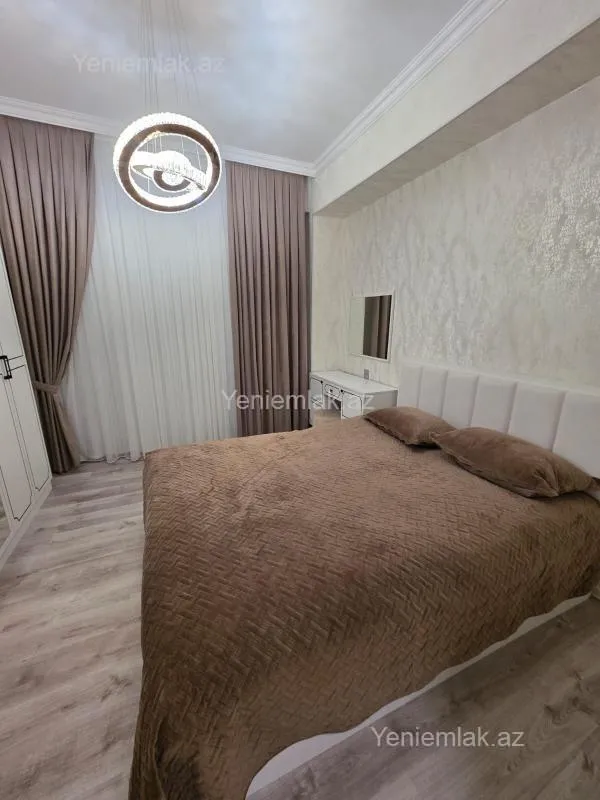 Satılır 3 otaqlı yeni tikili 73 m²