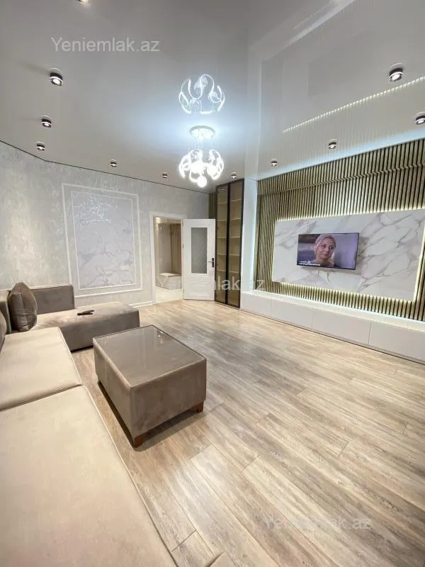 Satılır 2 otaqlı yeni tikili 95 m²