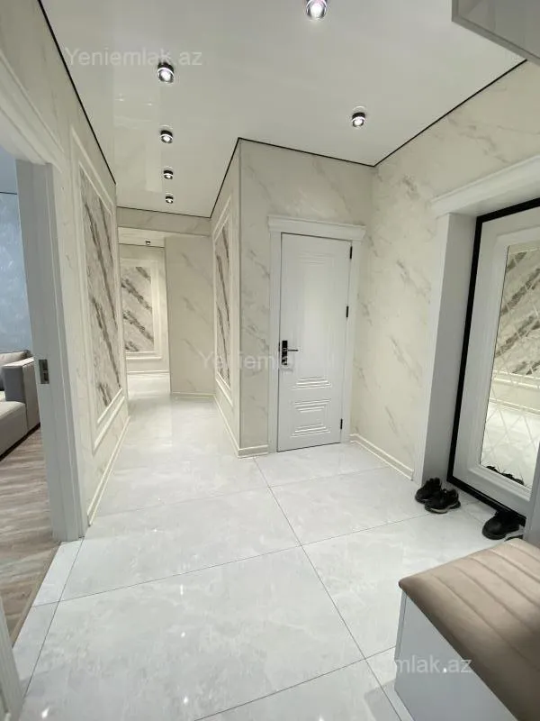 Satılır 2 otaqlı yeni tikili 95 m²