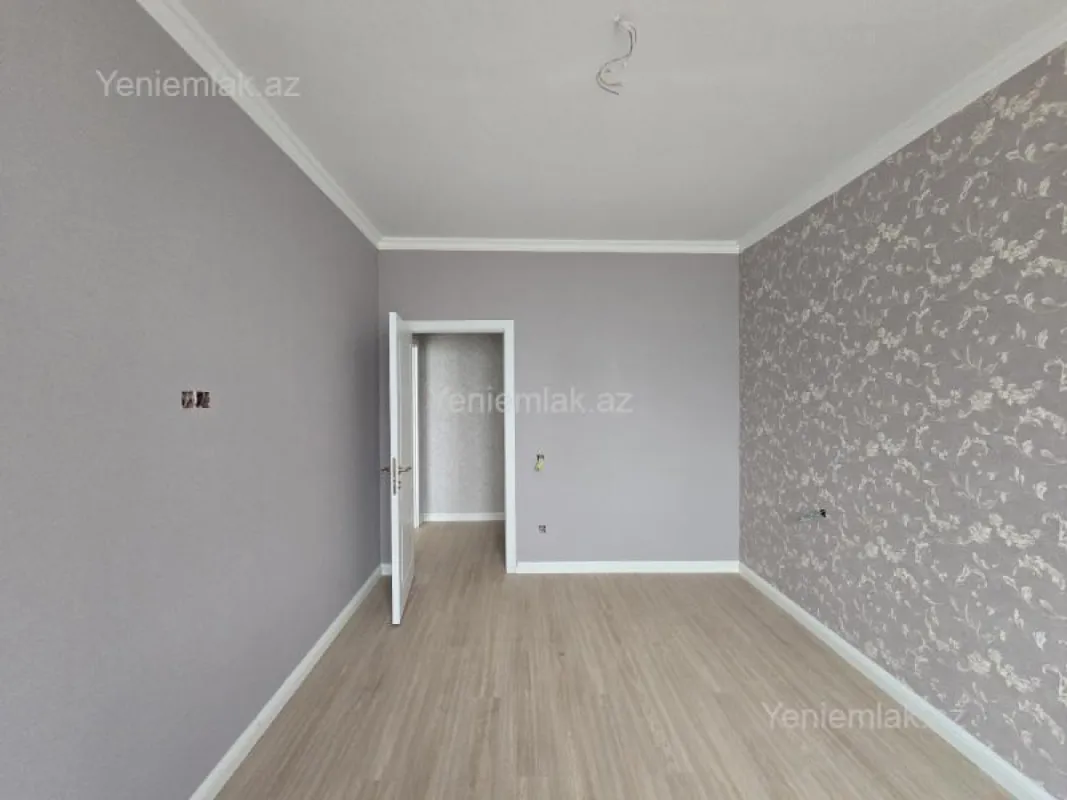 Satılır 3 otaqlı yeni tikili 78 m²