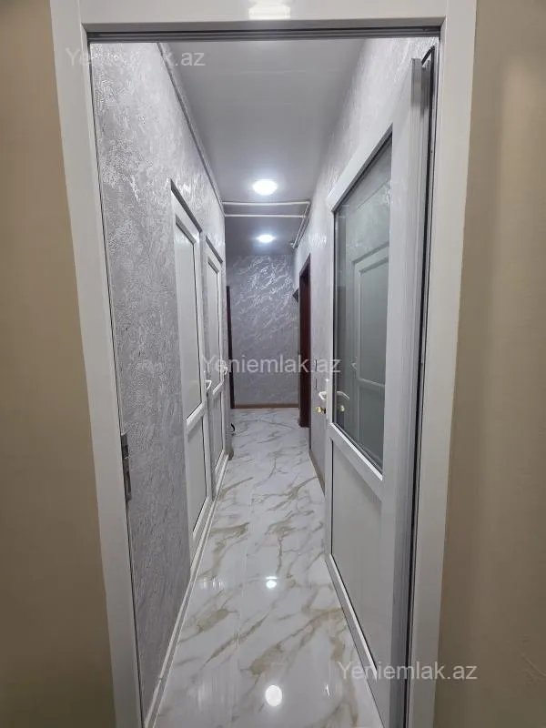 Satılır 2 otaqlı köhnə tikili 60 m²
