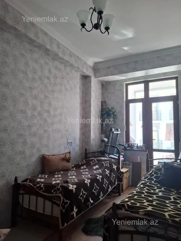 Satılır 2 otaqlı yeni tikili 55 m²