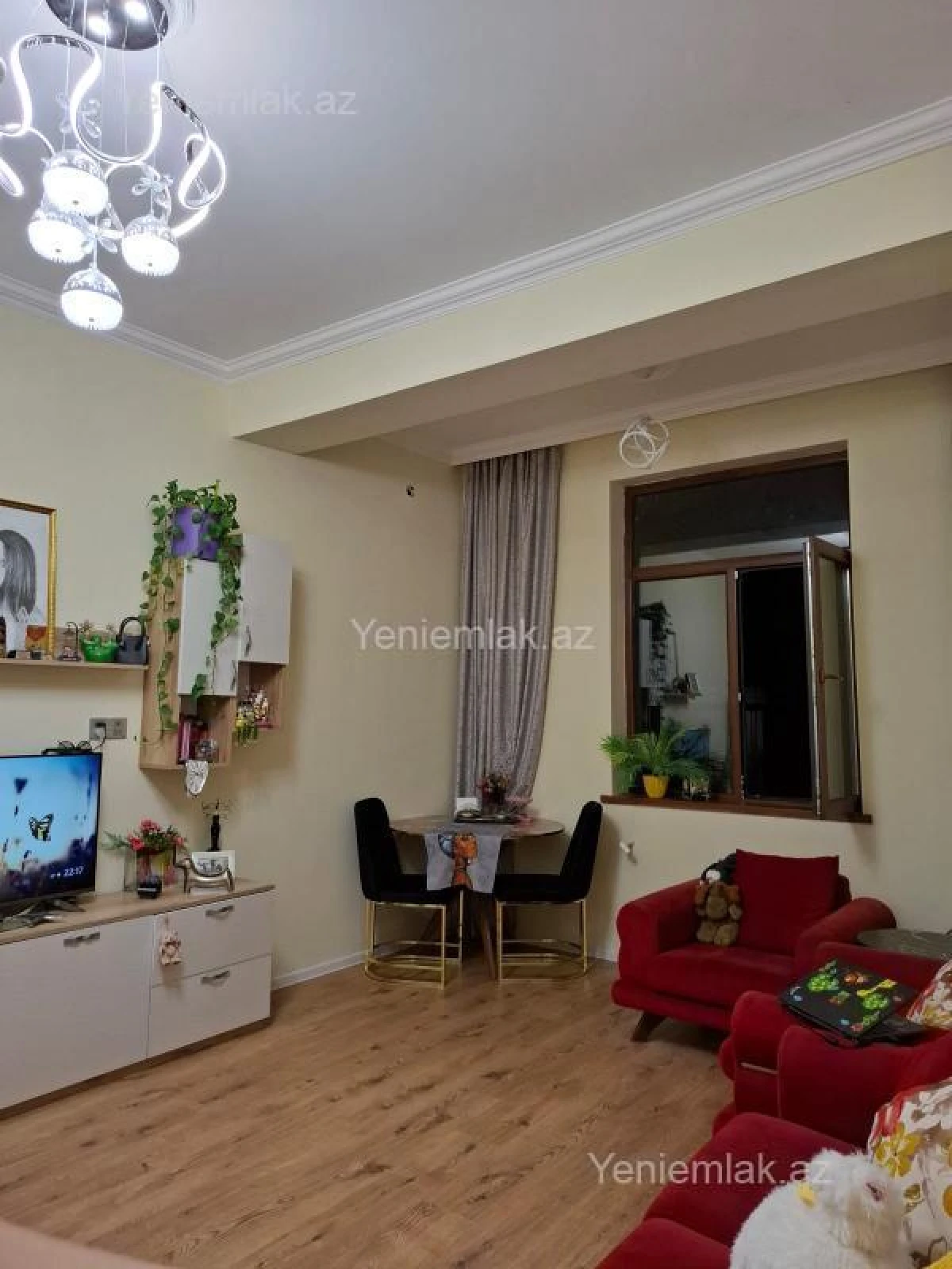 Satılır 2 otaqlı yeni tikili 55 m²