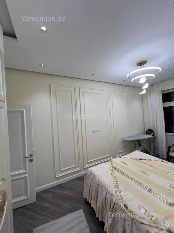 Satılır 3 otaqlı yeni tikili 136 m²