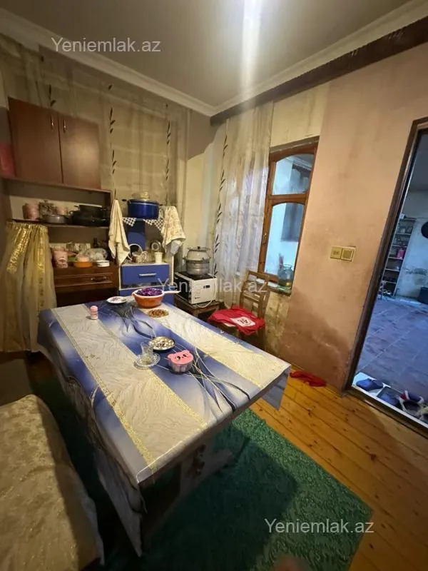 Satılır 3 otaqlı həyət evi 80 m²