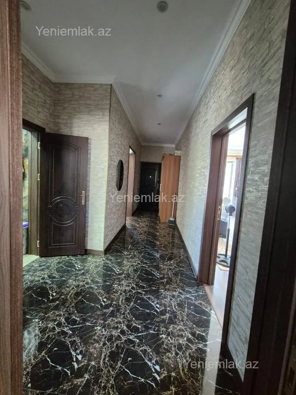 Satılır 3 otaqlı həyət evi 100 m²
