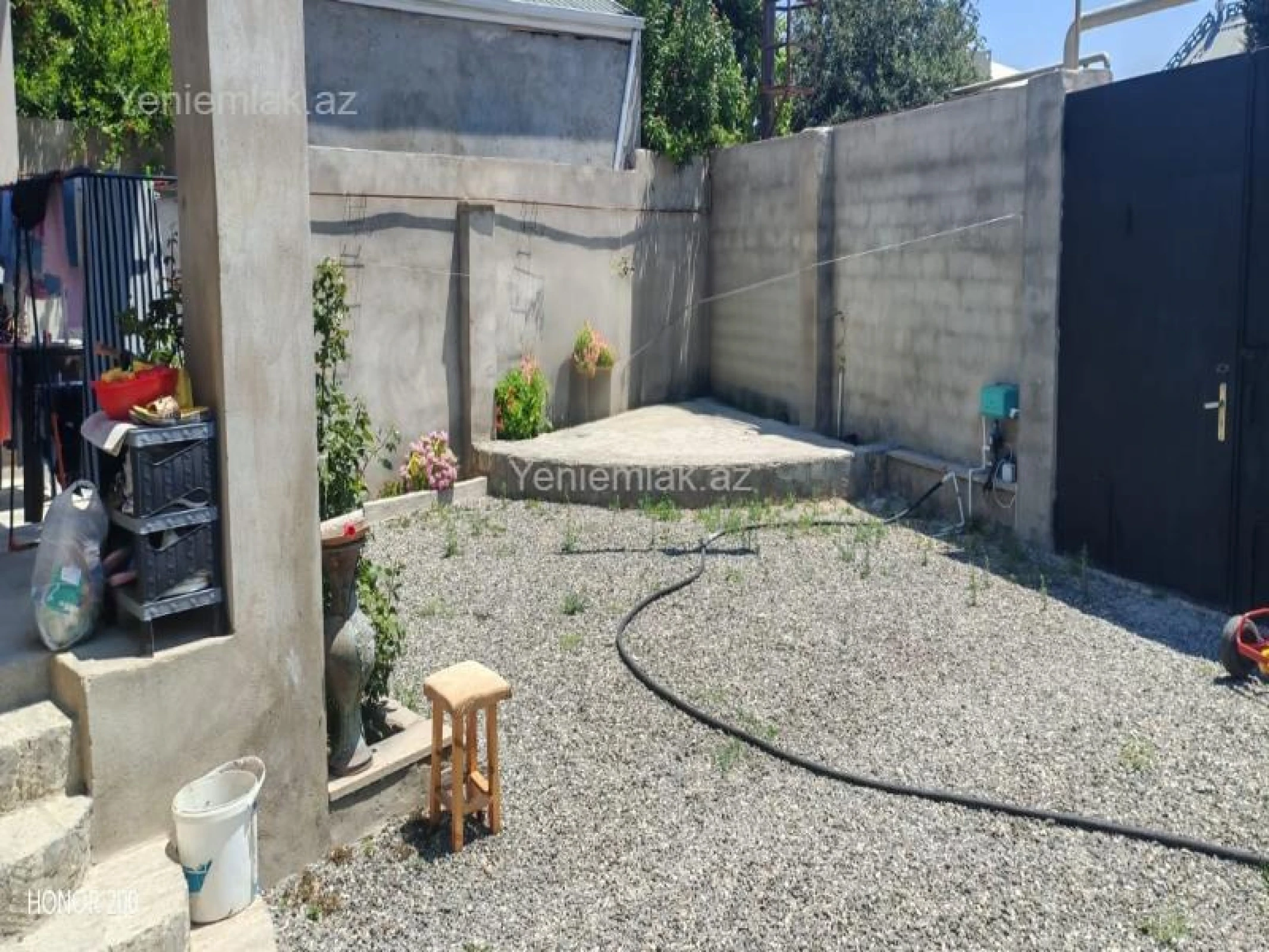 Satılır 3 otaqlı həyət evi 100 m²