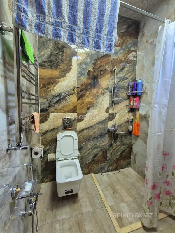 Satılır 3 otaqlı həyət evi 100 m²