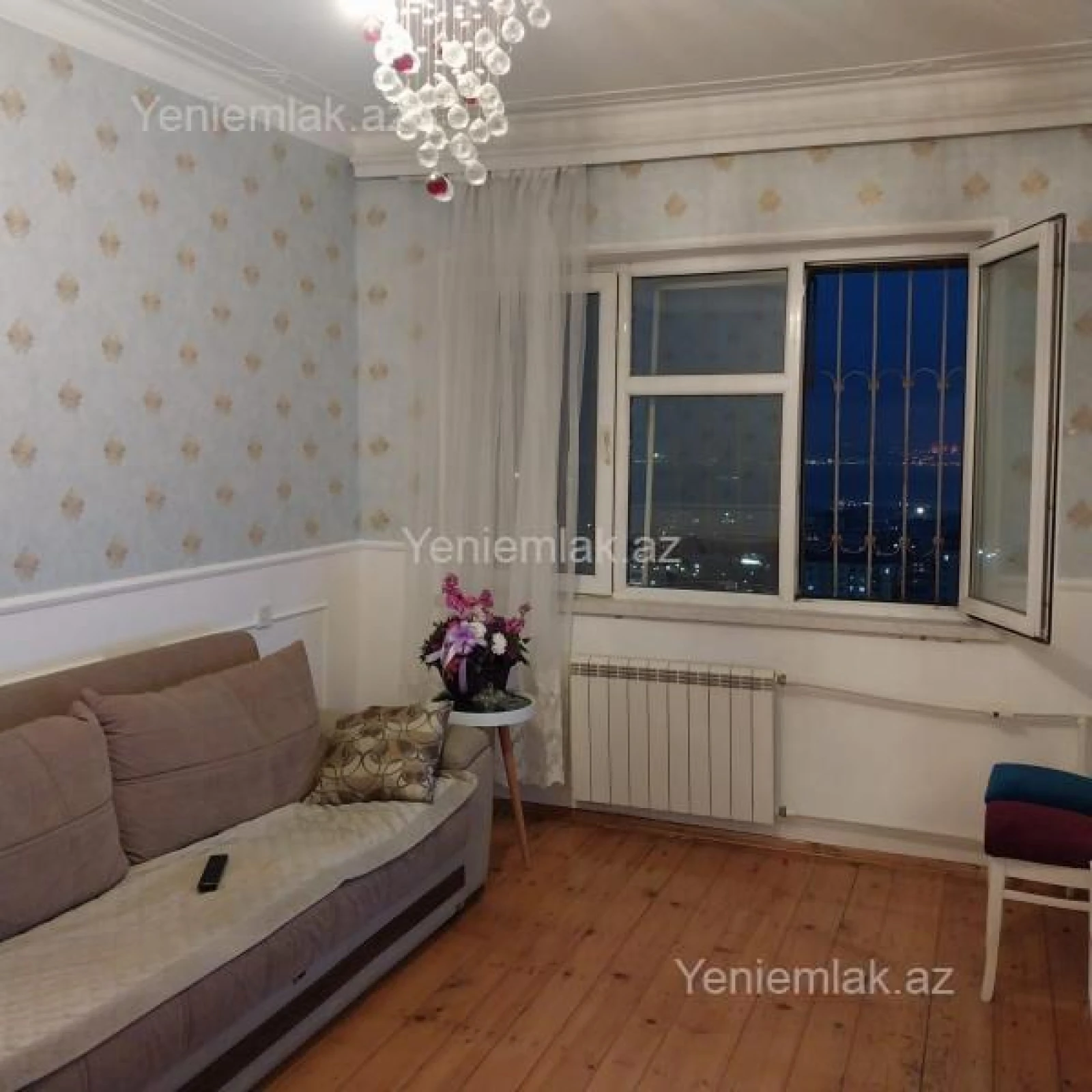 Satılır 3 otaqlı köhnə tikili 80 m²