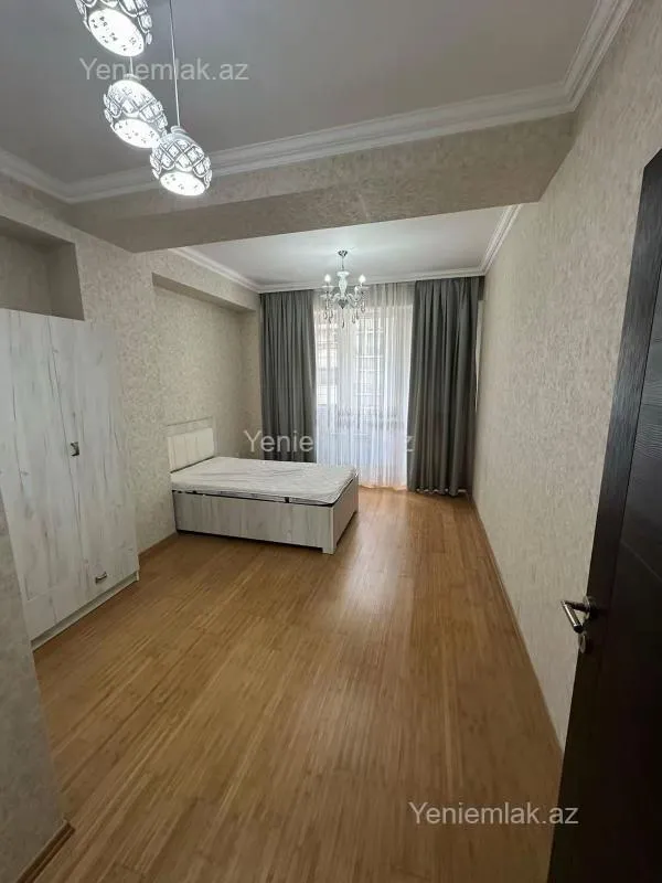 Satılır 2 otaqlı yeni tikili 68 m²